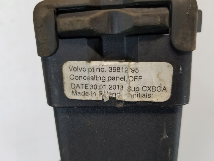 фото №4, Ролета багажника зад volvo v60