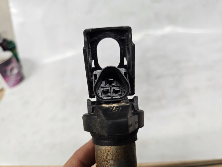 фото №8, Citroen peugeot 1.6 thp котушка запалювання v757501080-03