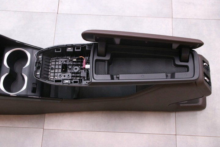 фото №16, Bmw 2' u06 x1 u11 туннель средний подлокотник vernasca mokka 5a2e050