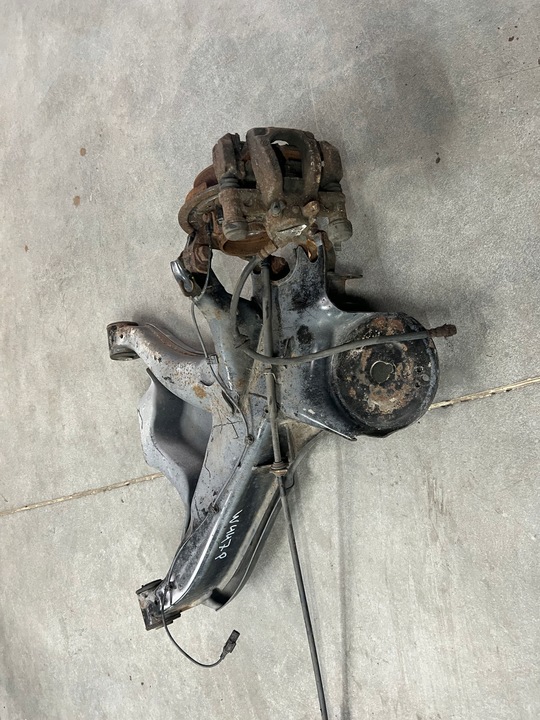 фото №5, Поворотна опора, ступиця правий зад mercedes v, vito w447