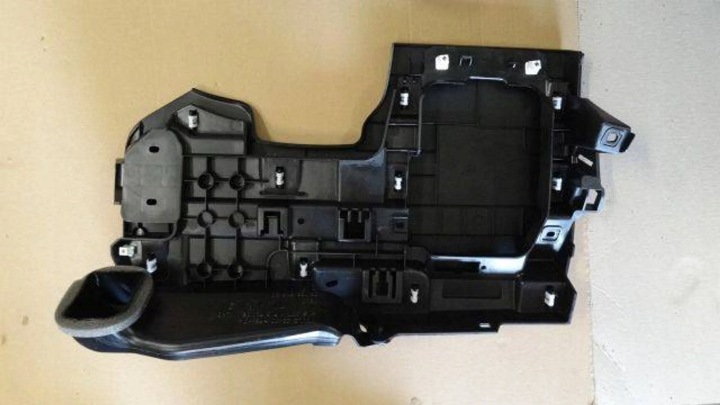 фото №14, Citroen berlingo iv 2023 консоль торпедо роздавальна