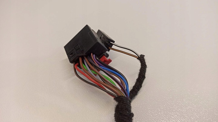 фото №12, Skoda kodiaq зеркало левая 14 контактов lf7c