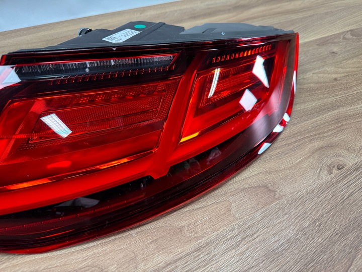 фото №3, Лампа задня права audi tt 8s0945096b
