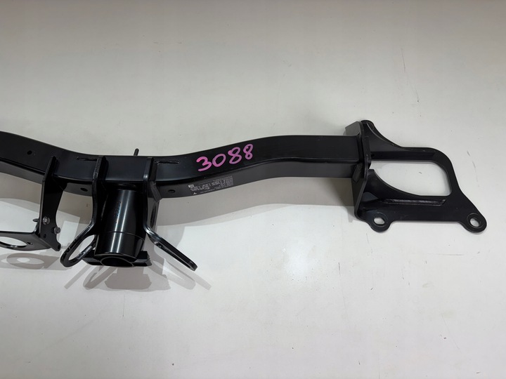 фото №3, Hak буксирувальний tesla 3 1137916-00-b