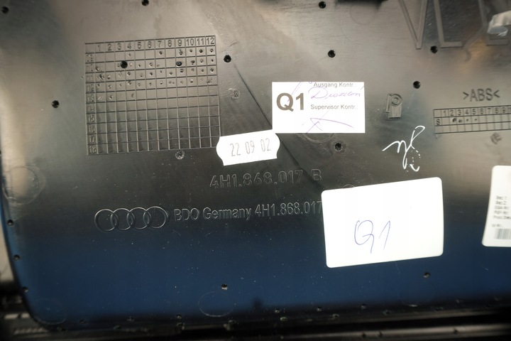 фото №8, Обивка боковина дверь перед левый audi a8 s8 4h