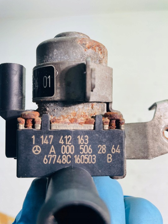 фото №5, Электроклапан насос воды a0005062864 mercedes w164 3.0 cdi 05-11