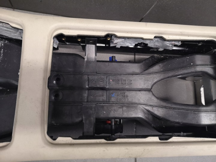 фото №11, Туннель средний кремовый audi a8 d3 ii рестайлинг