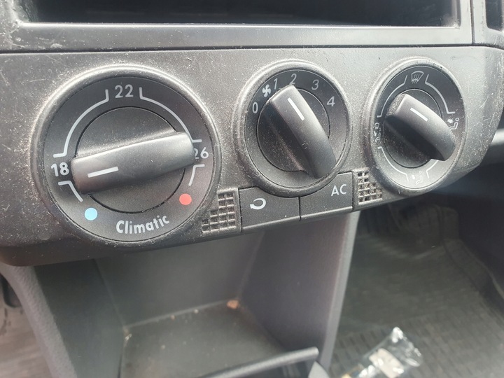 фото №14, Капот кришка двигуна vw volkswagen polo 9n 03r 3d 1.2 b код l041 чорна