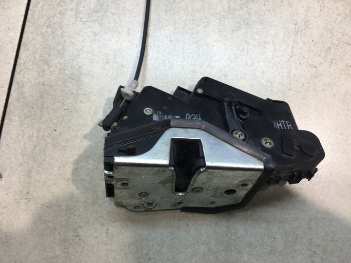 фото №5, Замок двері праві зад bmw 3 e46 316 i 7 pin