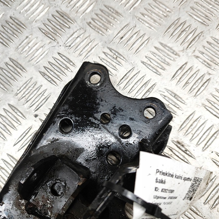 фото №7, Toyota hiace h50, h60, h70 2001 ліва сторона нижній важіль переднє