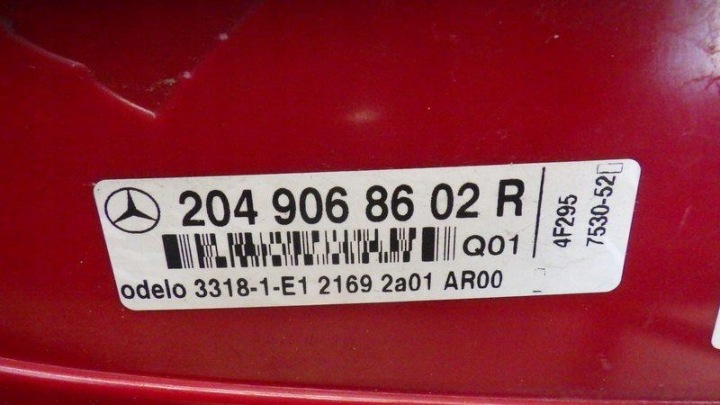 фото №9, Фара права задня зад mercedes w204 sedan 2049068602