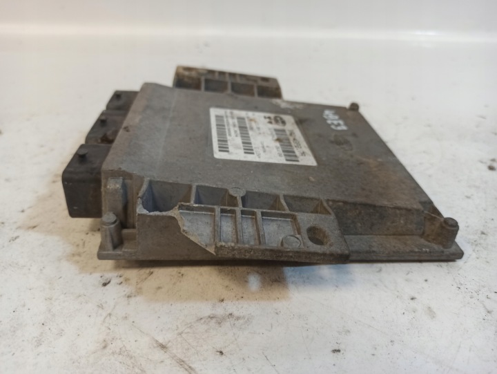 фото №5, Peugeot 206 1.1 8v блок керування двигуном (ecu) 9645989480 9648569080