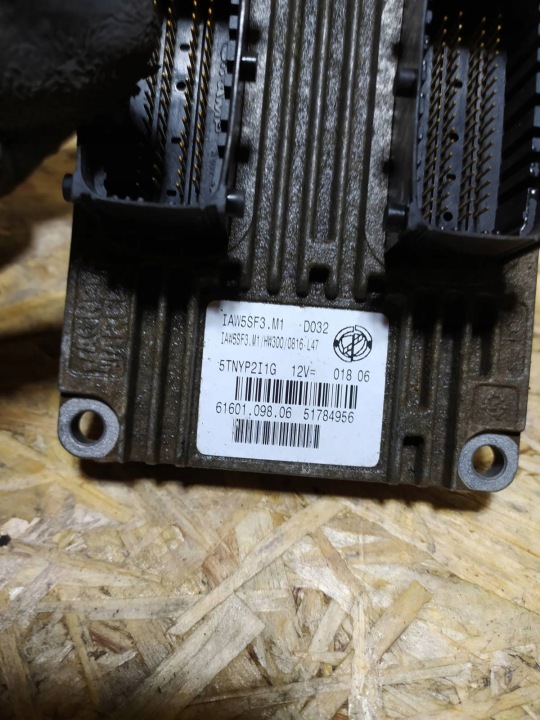 фото №9, Блок управления двигателем (ecu) 51784956 1.2 b 65km fiat grande punto i 2005-2012
