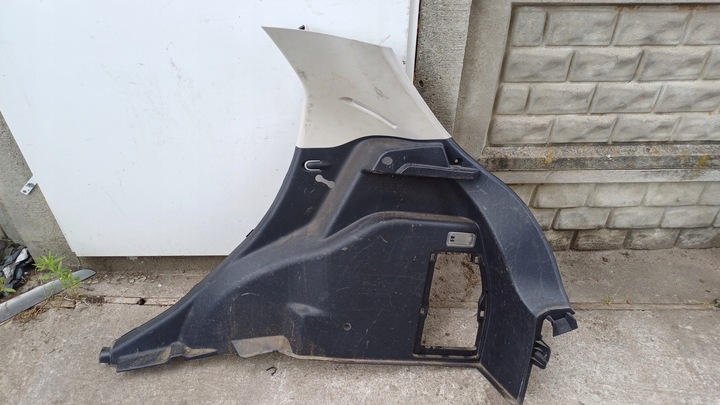 фото №1, Mazda 2 07-14 5d боковина багажника правий зад