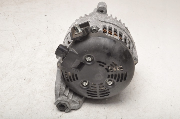 фото №6, Bmw f20 1.5 генератор 8645325