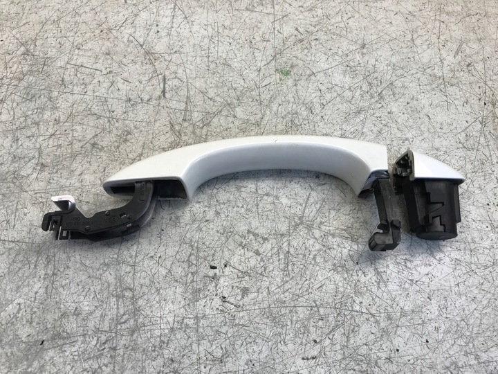 фото №4, Ручка зовнішня зад a4 b8 рестайлінг ly9c