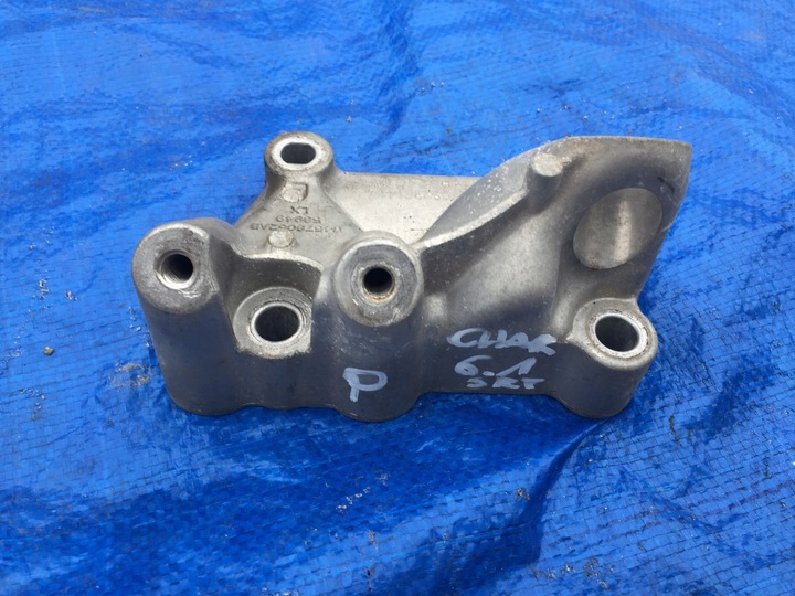 фото №1, Dodge charger challenger 6.1 srt 06 07 08 крепление лапи двигателя