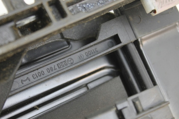 фото №8, Люк mercedes-benz e w211 2207800013 3.0l дизель 140kw 2006