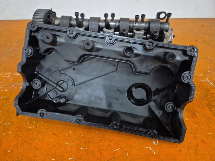 фото №5, Audi a4 b6 00-05 1.9 tdi головка двигателя 038103373r avb