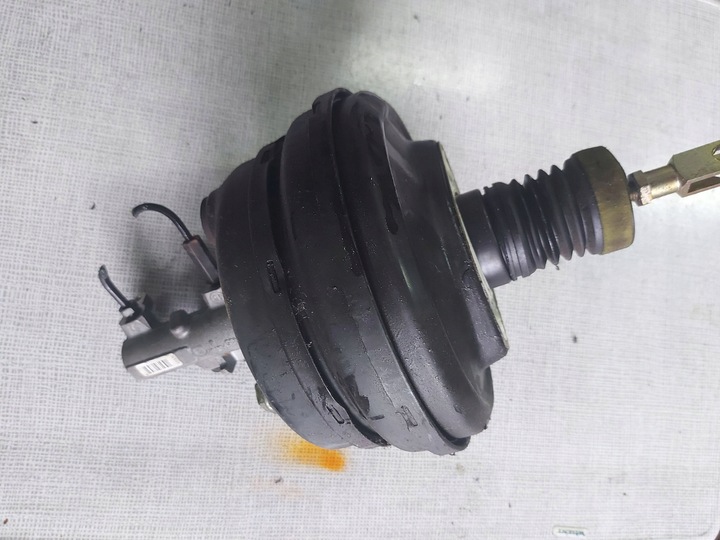 фото №1, Audi a8 d2 підсилювач гальмівні 4d0612105f