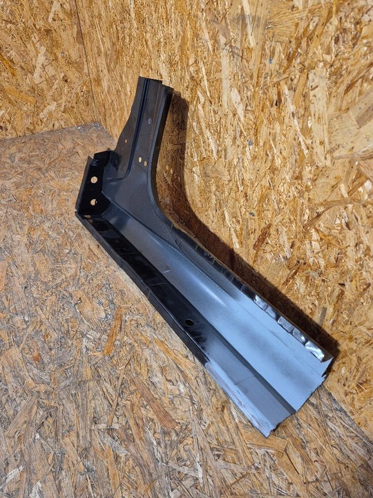 фото №5, Поріг праві обшивка праві audi a4 b9 8w0809076a