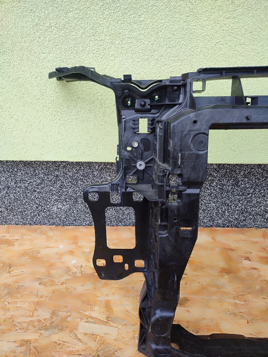 фото №6, Audi q3 83a pas переднее усилитель 83a805594 красивый org