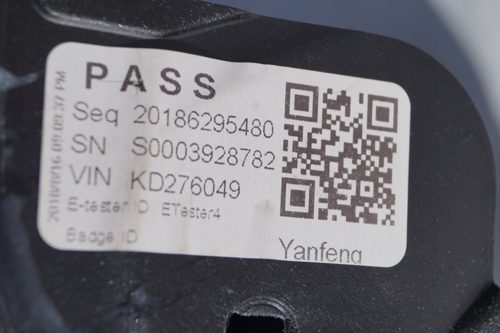 фото №12, Панель роздавальна консоль jeep cherokee kl 2014-2023 6sp87dx9ac шкіра