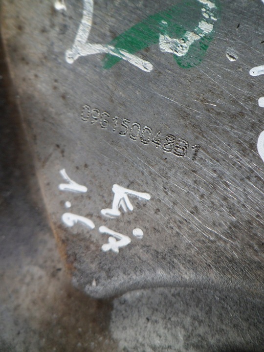 фото №3, Hyundai i30 kia 1.6 16v g4fc корпус распределительный вал