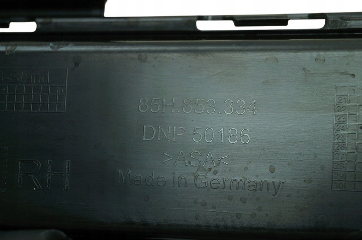 фото №9, Накладка спойлер плита решётки бампера перед audi q6 e-tron 85h s-line