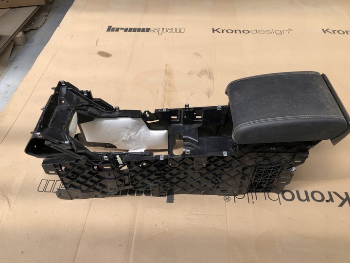 фото №11, Підлокітник тунель середній range rover evoque i