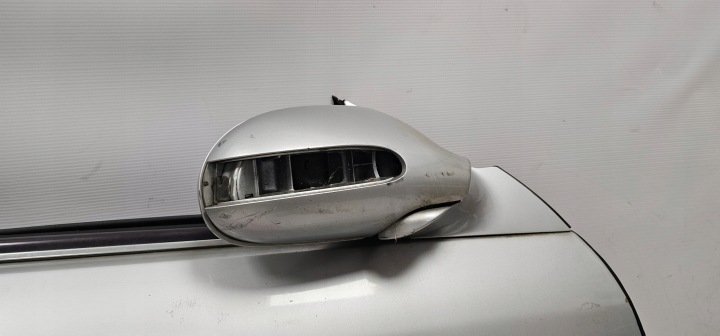 фото №8, Оригінальні двері праві перед mercedes clk i c208 w208