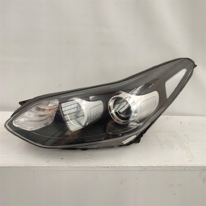 фото №1, Лампа левая перед kia sportage 4 iv ql 16-18 92101-f1010