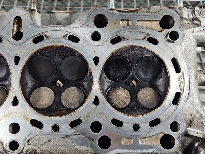 фото №12, Головка вал honda accord vi 98-02 1.8 16v f18b2