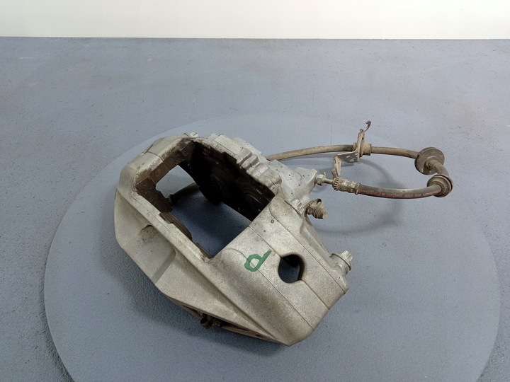 фото №7, Bmw g11 g12 g30 супорт перед правий 4x40-44/348/36