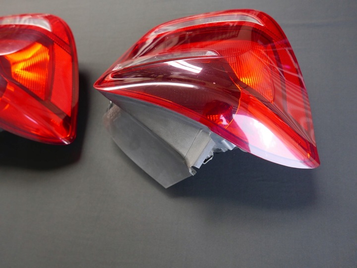 фото №10, Bmw f20 f21 лампа задня ліва лівий зад 7270097