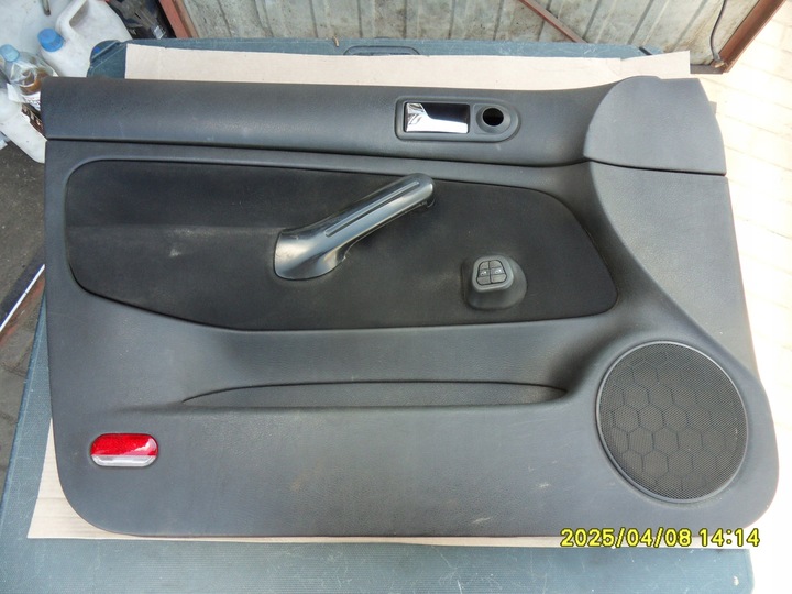 фото №1, Оббивка двері передня ліва vw golf iv 5d 1j4867133