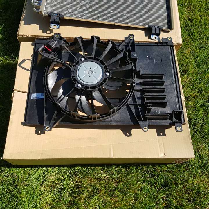 фото №13, Mazda 2 dj 2023r новий вентилятор p5ta15025 , радіаторів, балка передня