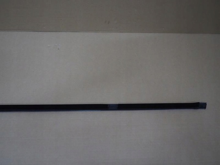 фото №8, Планка накладка двері ущільнювач скла праві зад renault fluence
