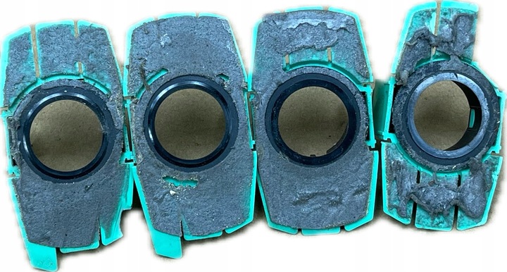 фото №1, K70 toyota corolla cross кронштейни pdc бампера зад koszyki 52159-16570