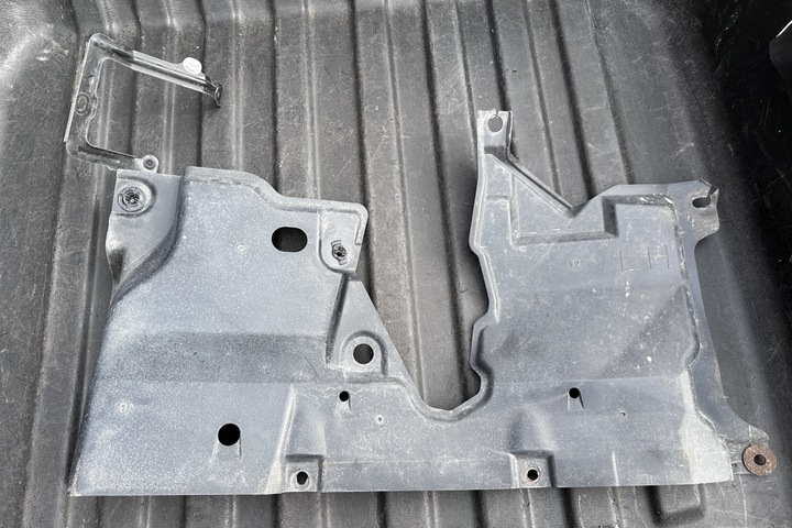 фото №7, Левая защита шасси lexus rx _l2_ 5816648050 3.5l гибрид 230kw 2020