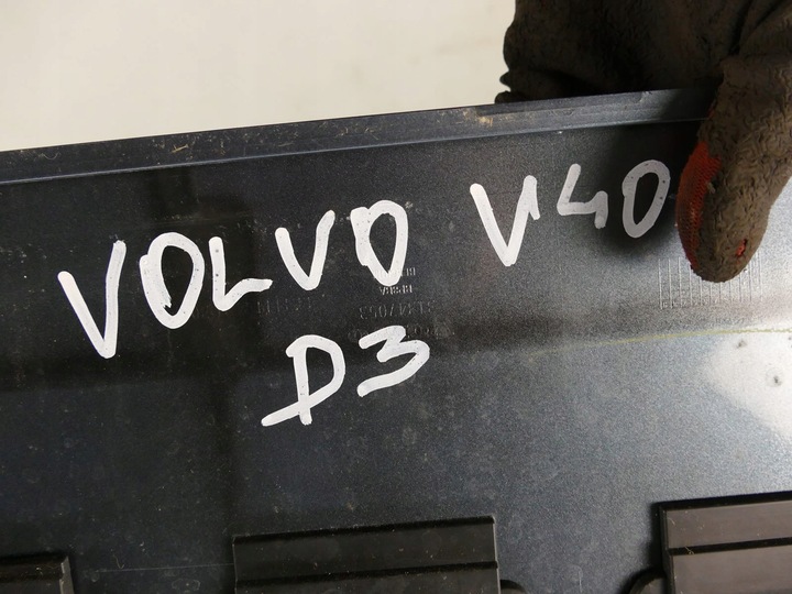 фото №13, Volvo v40 ii спойлер спойлер крышки спойлер 705-16
