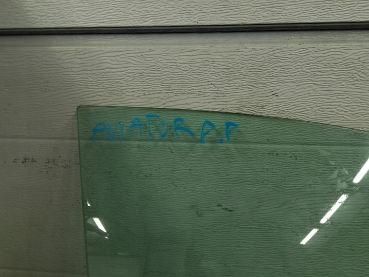 фото №3, Lincoln aviator 2022 чёрный label стекло правые перед правая передняя