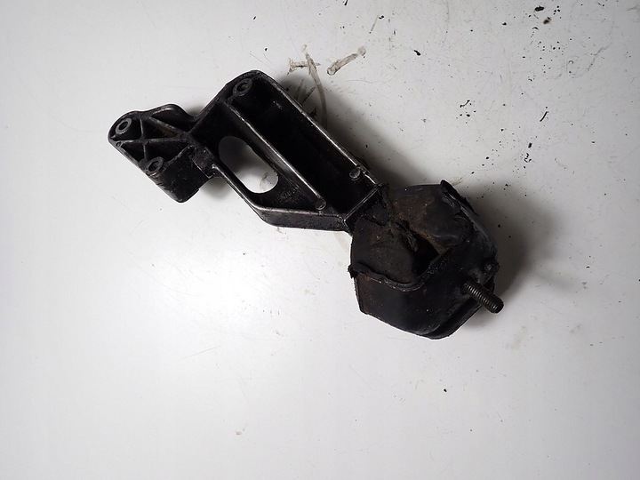 фото №9, Лапи двигателя левая bmw e34 2.4td 90r