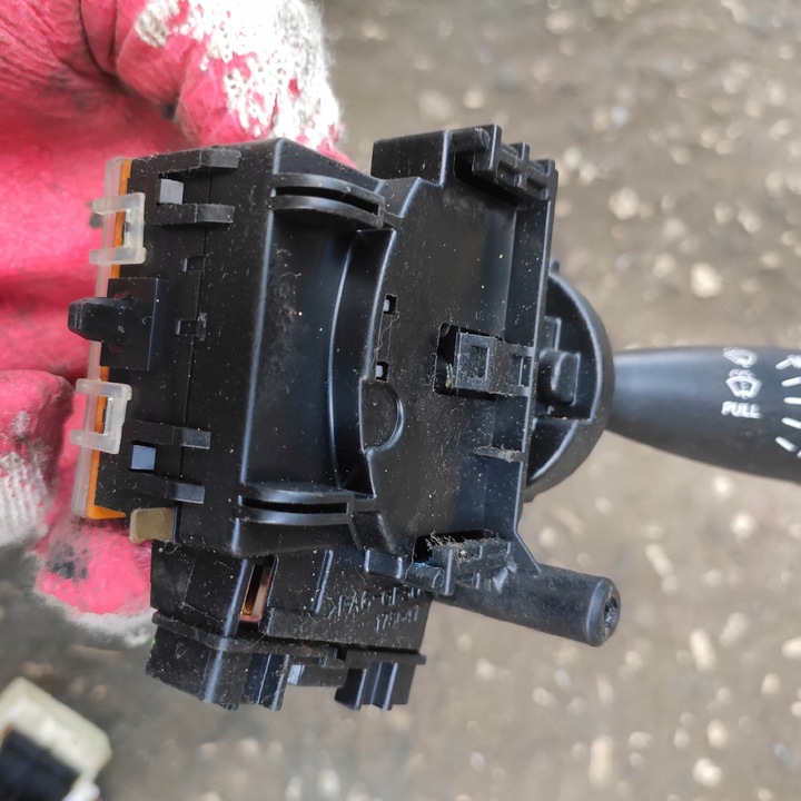 фото №6, Перемикач-павук перемикач комбінований toyota corolla e12 03r