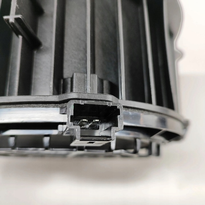 фото №6, Opel mokka b 2023 ліва сторона динамік двері задніх