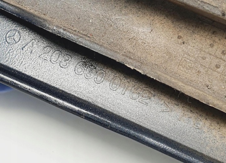 фото №6, Молдинг крыльев левые перед mercedes w203