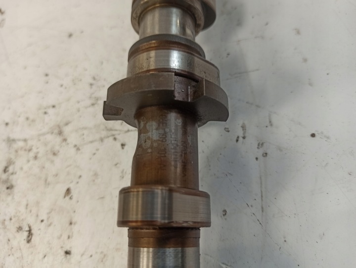 фото №13, Audi a6 c6 2.4 вал розподільний вал всмоктуючий + варіатор 06e109101al 06e109083e