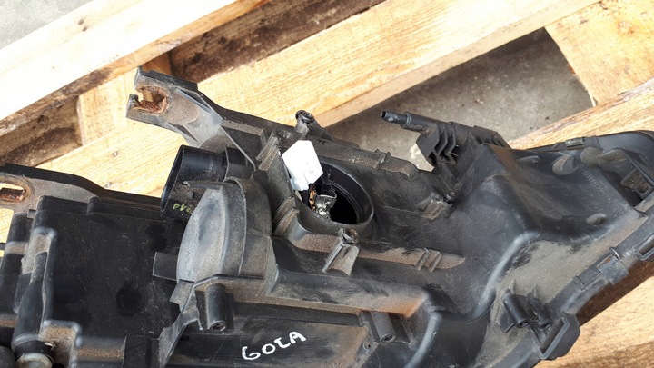 фото №10, A5 8t s5 рестайлинг лампа правая перед передняя bixenon uk 8t0941006d