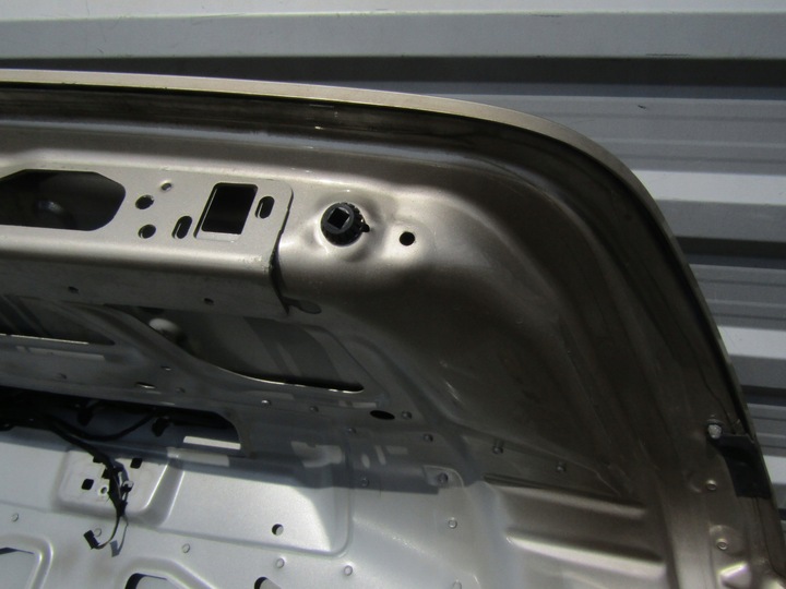 фото №16, 8 mercedes w211 02-06 sedan крышка задняя багажника цвет золотой 693