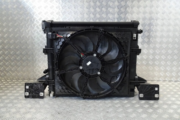 фото №14, Skoda enyaq iv электрический - комплектный перед